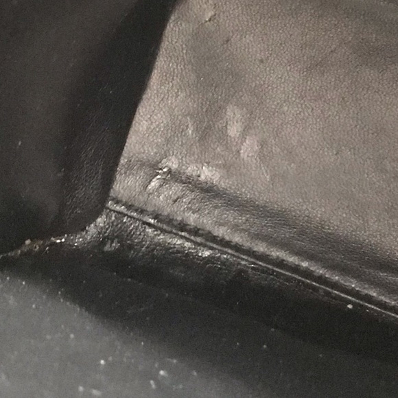 Rare Chanel Vintage Caviar Shoulder Bag - Authentic Black Leather - Picture 7 of 16